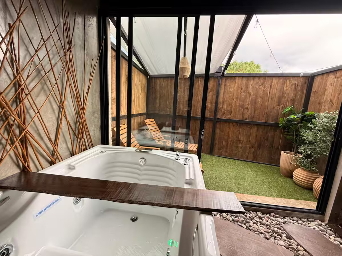 Cabaña Leyland 2 con jacuzzi - foto 2